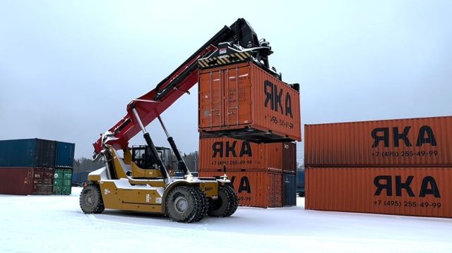 Отправь груз со Столбовой и стань участником акции по отсрочке платежей за отправку контейнера