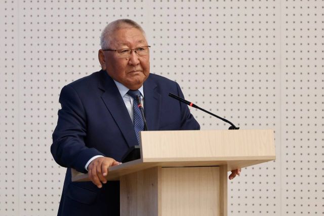 Егор Борисов: Михаил Николаев взял на себя ответственность за судьбу республики в переломные годы   