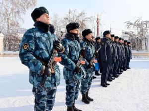 Молодые сотрудники отдела по конвоированию УФСИН приняли Присягу на верность Родине и служебному долгу