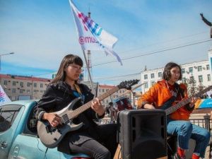 Трудовые коллективы Губинского округа вышли  на первомайскую демонстрацию