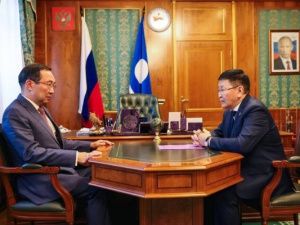 Айсен Николаев принял главу Сунтарского улуса Анатолия Григорьева