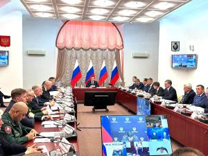 На заседании Совета при Полпреде в ДФО отмечен вклад Якутии в восстановлении города Кировского