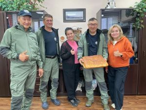 «Мы это сделали!»: якутяне доставили датскую землю на Командорские острова