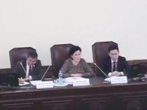 Скандал в мэрии Якутска с "Якутскэкосети". ВИДЕО!