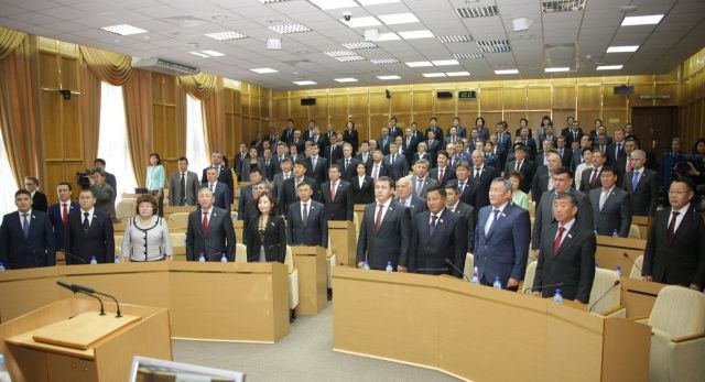 Руководители компаний в парламенте Якутии: бизнес и ничего личного