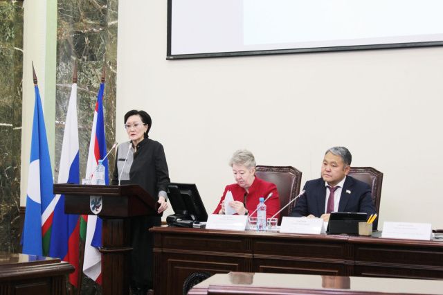 Мэр Якутска опровергла слухи о слиянии муниципальных газет с частным еженедельником