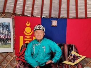 Балдорж Хуухээ:  «Я чту свои традиции, своих предков»