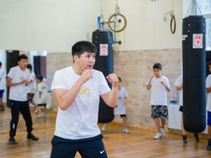 Главный судья VIII игр «Дети Азии» проведет мастер-класс по боксу и урок физкультуры в Астане