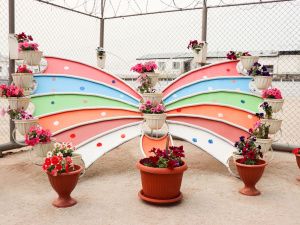 В учреждениях продолжаются работы по благоустройству территорий