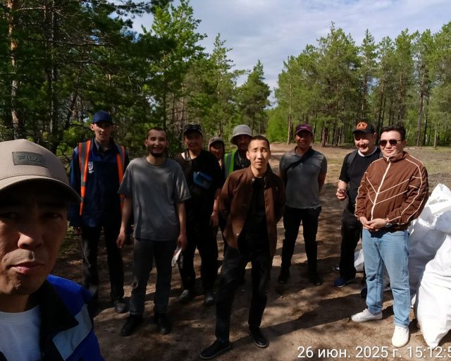 Город Якутск принял участие в экологической акции «Чистый лес»