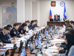 Айсен Николаев провел очередное заседание республиканской антинаркотической комиссии