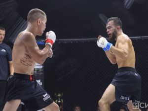 Фоторепортаж: турнир по смешанным единоборствам Eagles FC 53 в Якутске