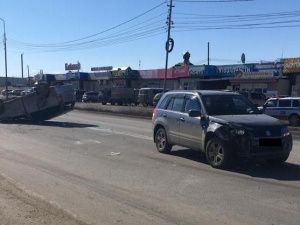 В ДТП с перевернувшимся автомобилем на улице Автодорожная никто не пострадал