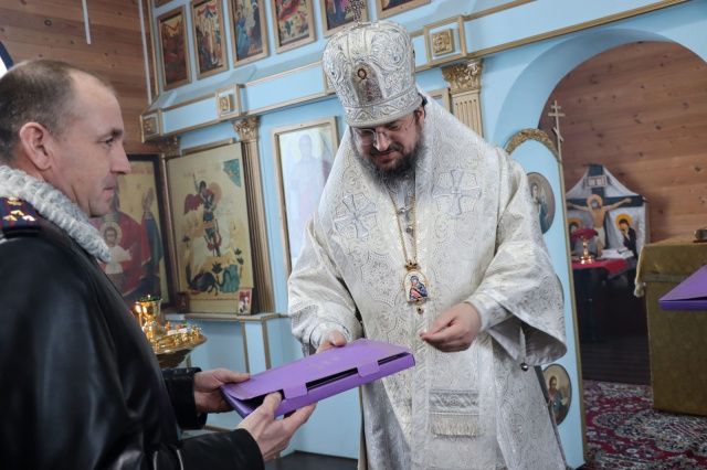 Архиепископ Роман совершил Божественную Литургию в исправительной колонии № 1