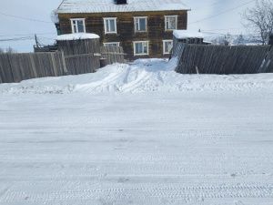 Пожилую пару пешеходов сбил автомобиль в Момском районе