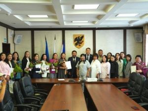 Медицинских работников поздравили в Окружной администрации Якутска