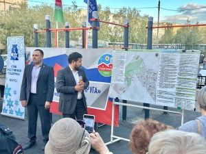 Евгений Григорьев встретился с жителями Строительного округа