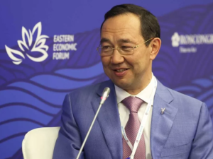 Айсен Николаев: Первостепенная задача - рост доходов якутян