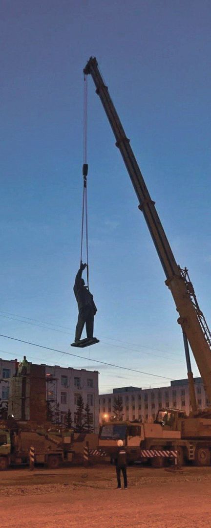 Виктор Губарев: Такие же негодяи сейчас переименовывают улицу в Чурапче