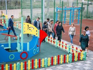 Глава Якутска проверила готовность новых школ и детских садов