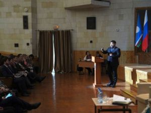 В Якутске построят 12 школ и 18 детских садов