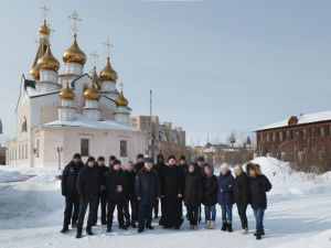 Осужденные колонии-поселения № 2 посетили храмы и монастыри Якутска