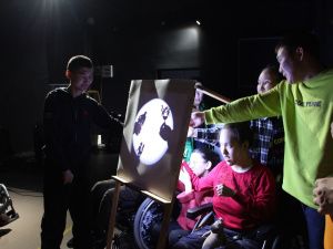 Быть полезным без жалости: как работает молодежный инклюзивный центр «Среда» в Якутске