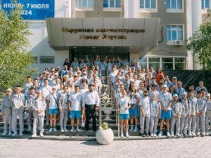 Евгений Григорьев напутствовал спорсменов из Якутска – участников Игр «Дети Азии»