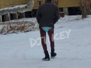 Мужчиной в трусиках оказался уроженец Покровска