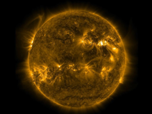 На Солнце произошла мощная вспышка, но для Земли она не опасна