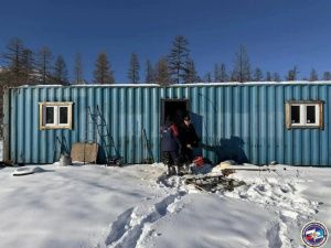 В Момском улусе вертолет Ми-8 эвакуировал мужчину