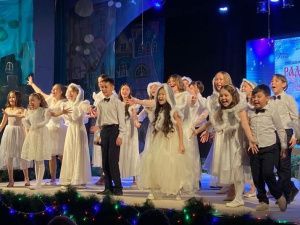 РОЖДЕСТВЕНСКИЙ ПОДАРОК детской музыкальной театральной студии «ТУСКУЛ»