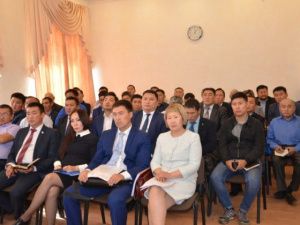 Айсен Николаев дал ряд поручений по итогам облета загрязненных рек