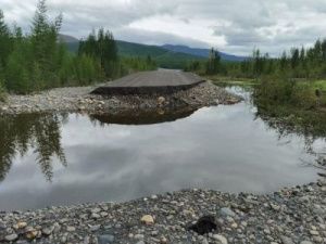 Движение на участках дороги Амга полностью приостановлено
