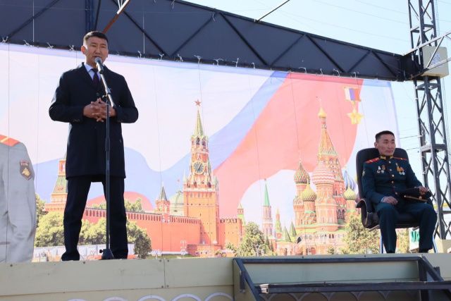 В Усть-Алданском улусе Якутии чествовали Героя России Алексея Неустроева