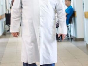 Профессор медицины Виктор Игнатьев:  Ключ к выздоровлению всегда сокрыт в общении врача с пациентом