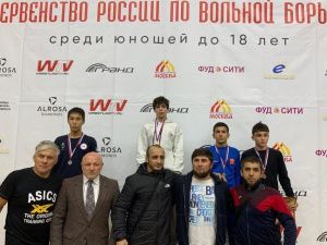 Борцы сборной Якутии отличились медалями первенства России