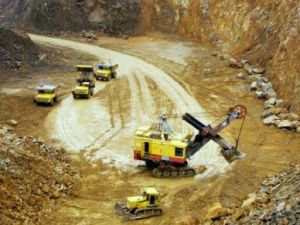 На сколько лет хватит запасов золота в России?