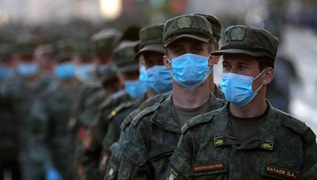 В Кремле с пониманием отнеслись к отмене парада Победы в Якутске