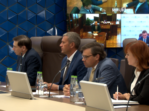 Айсен Николаев принял участие в оперативном совещании компании «АЛРОСА»