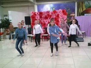 ТРК «Чудо Парк» организовал праздник для детей из социально незащищенных семей