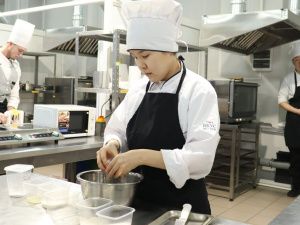 Студенты Якутии продемонстрировали кулинарное мастерство на профессиональном конкурсе