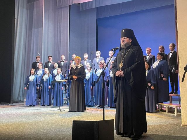 Большой Рождественский концерт в русском драматическом театре им. А.С. Пушкина