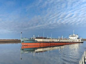 Якутский суд запретил эксплуатацию 10 судов ЛОРПа из-за отсутствия документов