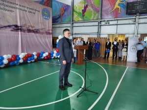 В Эвено-Бытантайском районе открылась новая школа на 220 мест