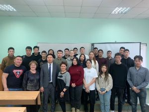 Представители АО «АК «ЖДЯ» провели встречу с ДВГУПС