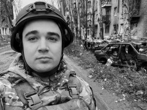 В зоне СВО погиб корреспондент «Известий»