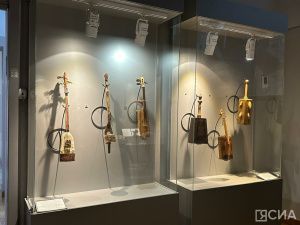 Музыкальные инструменты народов Якутии представили в музее Алматы