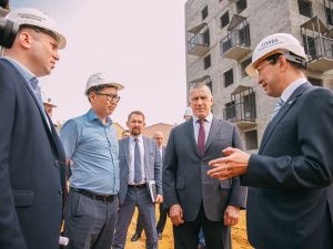 Более 2 тысяч человек до конца года будут обеспечены квартирами в микрорайоне «Звездный»