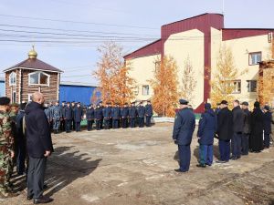 Важно: Личный состав и ветераны УФСИН почтили память сотрудников, погибших при выполнении служебных обязанностей